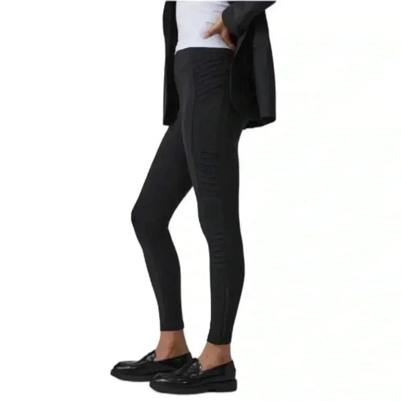 Athleta Pants - {Athleta} "Delancey Moto Tight" Tight Leggings Pants